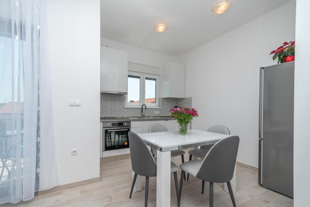 Apartman Pjer تروغير المظهر الخارجي الصورة